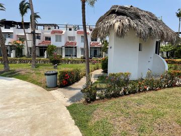 VENDO VILLA FRACCIONAMIENTO TERRASOL PLAYA BONFIL ACAPULCO