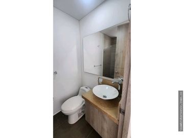 VENDO APARTAMENTO EN LA FLORA