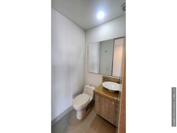 VENDO APARTAMENTO EN LA FLORA