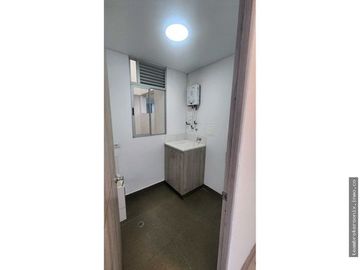 VENDO APARTAMENTO EN LA FLORA