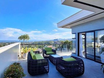 5BR| 3STOREY SINGLE ATTACHED HOUSE & LOT IN TALISAY