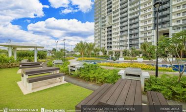 Pre- selling  1 Bedroom condo for sale in Alabang-Zapote Road, Talon Tres, Las Piñas City (