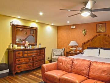 HERMOSA RESIDENCIA EN VENTA - ARBOLEDAS, ATIZAPÁN