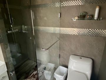 HERMOSA RESIDENCIA EN VENTA - ARBOLEDAS, ATIZAPÁN