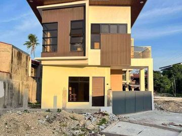 4BR ON GOING CONSTRUCTION HOUSE & LOT IN MINGLANILLA