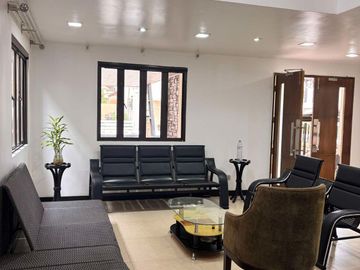 CANYON RANCH Carmona Newly Renovated Berkeley Home with Stunning Ridge Views