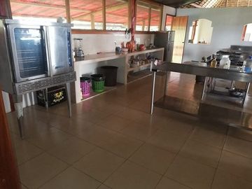 SE VENDE HERMOSA HOSTERIA (LODGE) EN LA AMAZONIA EN FUNCIONAMIENTO, DE 58 HAS. LORETO – ORELLANA - ECUADOR