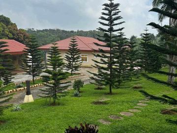 Beautiful Mansion House in Tagaytay With Farm In Tagaytay