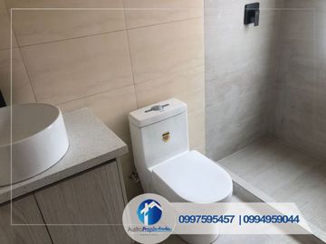DE VENTA CASA POR ESTRENAR EN LA DON BOSCO