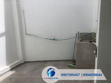 DE VENTA CASA POR ESTRENAR EN LA DON BOSCO