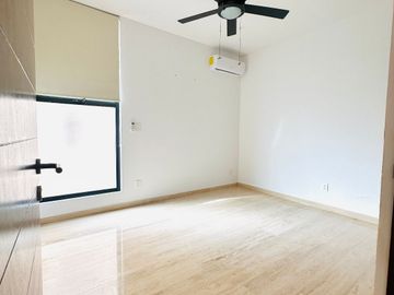 DEPARTAMENTO EN EMILIA RESIDENCES ARBOLADA CANCUN