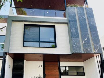 Casa en Venta en Parque Querétaro, Lomas de Angelópolis III