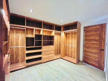 Casa en Venta en Parque Querétaro, Lomas de Angelópolis III