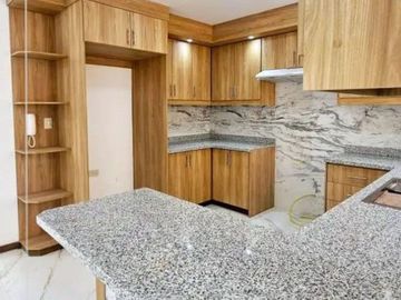 CASA POR ESTREDAR DE VENTA SECTOR DON BOSCO