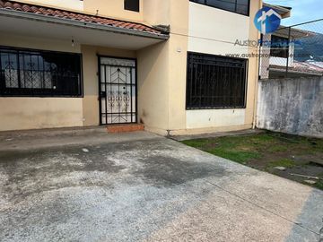 CASAS DE VENTA SECTOR BAÑOS