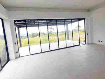 VENTA CASA CAMPESTRE CIRCASIA QUINDIO