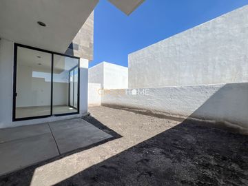 CASA EN VENTA, JURIQUILLA QRO.