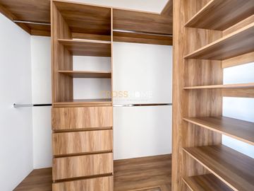 CASA EN VENTA, JURIQUILLA QRO.