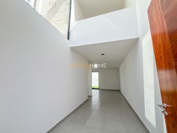 CASA EN VENTA, JURIQUILLA QRO.