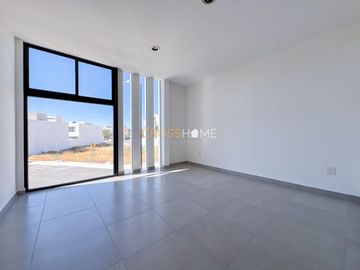 CASA EN VENTA, JURIQUILLA QRO.