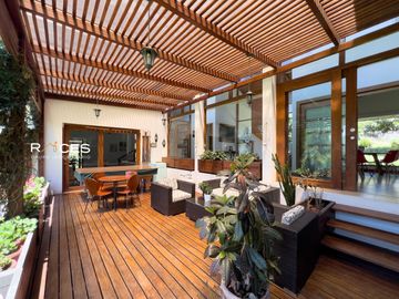 🚀 HERMOSA CASA CUMBAYA  VENTA