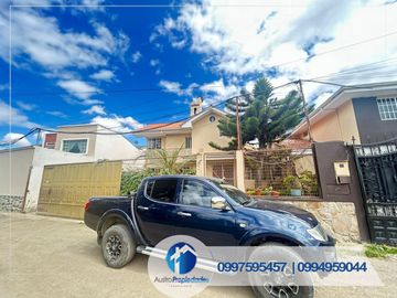 VENDO CASA AMPLIA EN RICAURTE