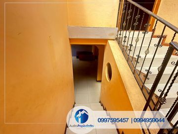 VENDO CASA AMPLIA EN RICAURTE