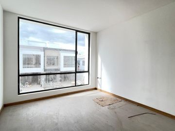 CASA POR ESTRENAR DE VENTA EN RICAURTE APLICA CREDITO VIP