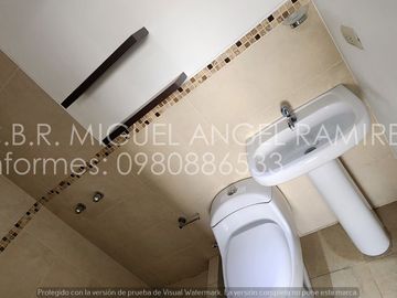 ¡Vendo! Departamento La Vista Towers 2 Dormitorios, Cerca City Mall La Rotonda