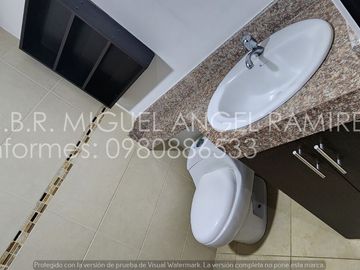 ¡Vendo! Departamento La Vista Towers 2 Dormitorios, Cerca City Mall La Rotonda