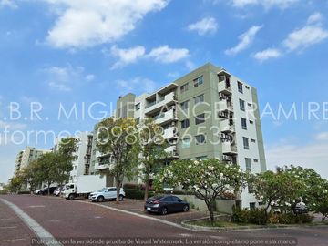 ¡Vendo! Departamento La Vista Towers 2 Dormitorios, Cerca City Mall La Rotonda