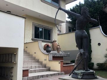 VENDO CASA EN CIRCUITO NOVELISTAS SATELITE NAUCALPAN ESTADO DE MEXICO