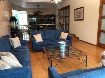 VENDO CASA EN CIRCUITO NOVELISTAS SATELITE NAUCALPAN ESTADO DE MEXICO