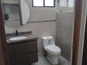 CASA CON JARDIN, VIVE EN PUEBLOS MAGICOS, SAN FRANCISCO ACATEPEC EN SAN ANDRES CHOLULA