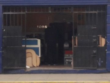 SE VENDE LOCAL COMERCIAL EN LA VICTORIA A 5 CUADRAS DEL EMPORIO COMERCIAL DE GAMARRA