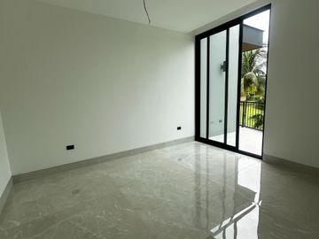 Casa en venta, Urb. Mocoli Golf Club - Isla Mocoli, Samborondón