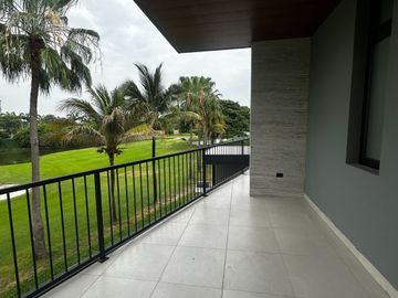Casa en venta, Urb. Mocoli Golf Club - Isla Mocoli, Samborondón