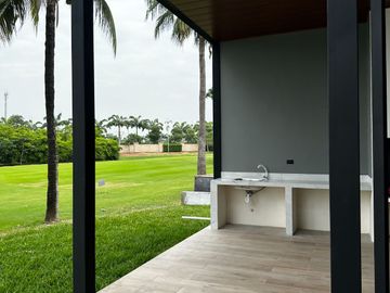 Casa en venta, Urb. Mocoli Golf Club - Isla Mocoli, Samborondón