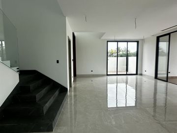 Casa en venta, Urb. Mocoli Golf Club - Isla Mocoli, Samborondón