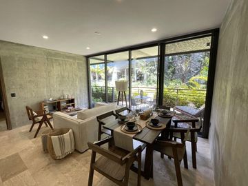 DEPARTAMENTO DE LUJO CON CENOTE PRIVADO A METROS DE LA PLAYA EN TULUM