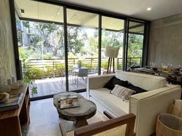 DEPARTAMENTO DE LUJO CON CENOTE PRIVADO A METROS DE LA PLAYA EN TULUM