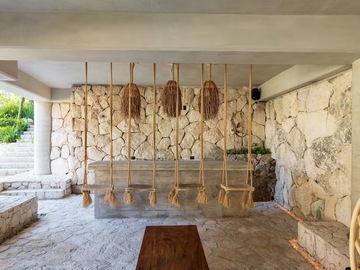 DEPARTAMENTO DE LUJO CON CENOTE PRIVADO A METROS DE LA PLAYA EN TULUM