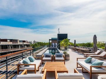 DEPARTAMENTO DE LUJO CON CENOTE PRIVADO A METROS DE LA PLAYA EN TULUM