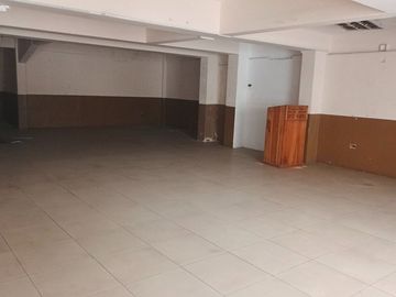 VENDO CASA CON TERRENO DE 355 MT2 EXCELENTE UBICACION