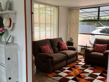Casa campestre en venta en cota cundinamarca rodeada por naturaleza y con hermosa vista