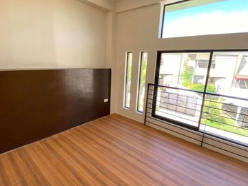 3BR READY FOR OCCUPANCY AND PRESELLING HOUSE & LOT IN LILOAN ALONG THE HIGHWAY