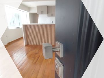 CON VISTA A LA MONTAÑA PICOL VENTA DE DEPARTAMENTO DE 3 DORMITORIOS EN RESIDENCIAL CIELO AZUL LARAPA