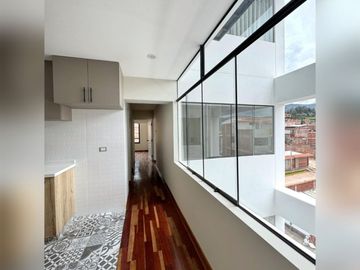 CON VISTA A LA MONTAÑA PICOL VENTA DE DEPARTAMENTO DE 3 DORMITORIOS EN RESIDENCIAL CIELO AZUL LARAPA