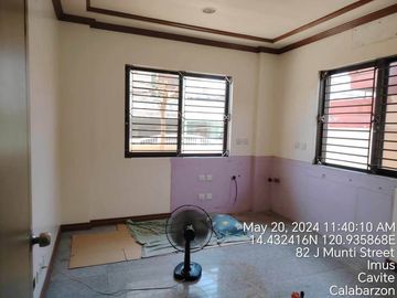 HOUSE AND LOT FOR SALE IN IMUS CAVITE- FORECLOSED