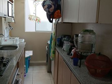 VENTA DE MODERNO DEPARTAMENTO EN CONDOMINIO - CONFORT Y ESTILO